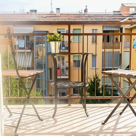 Lejlighed Modern Gelegen In Bologna. *