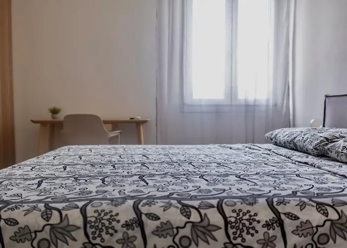 Modern Gelegen In Bologna. Apartmán *