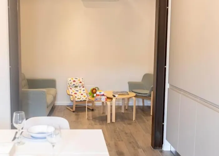 Modern Gelegen In Bologna.