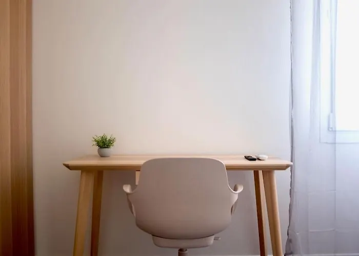 Apartamento Modern Gelegen In Bologna. *