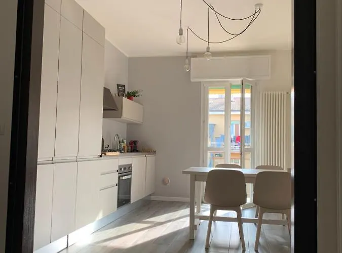 公寓 Modern Gelegen In Bologna.