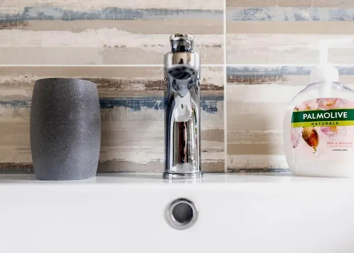 Modern Gelegen In Bologna. * 博洛尼亚